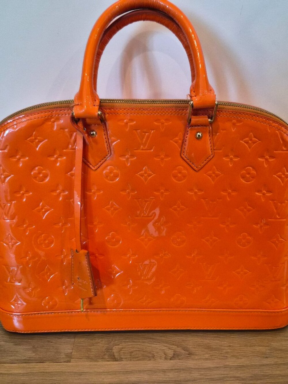 Louis Vuitton Alma MM - Orange